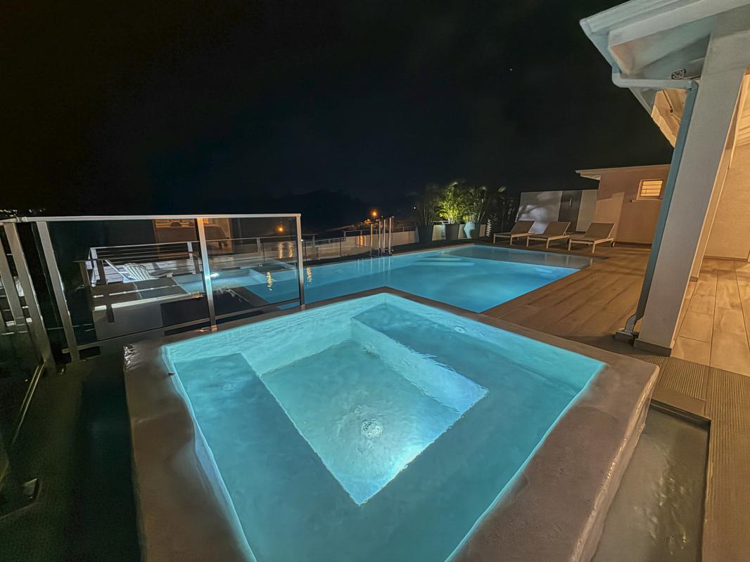 34.Location villa 3 chambres piscine vue mer Le Gosier Guadeloupe
